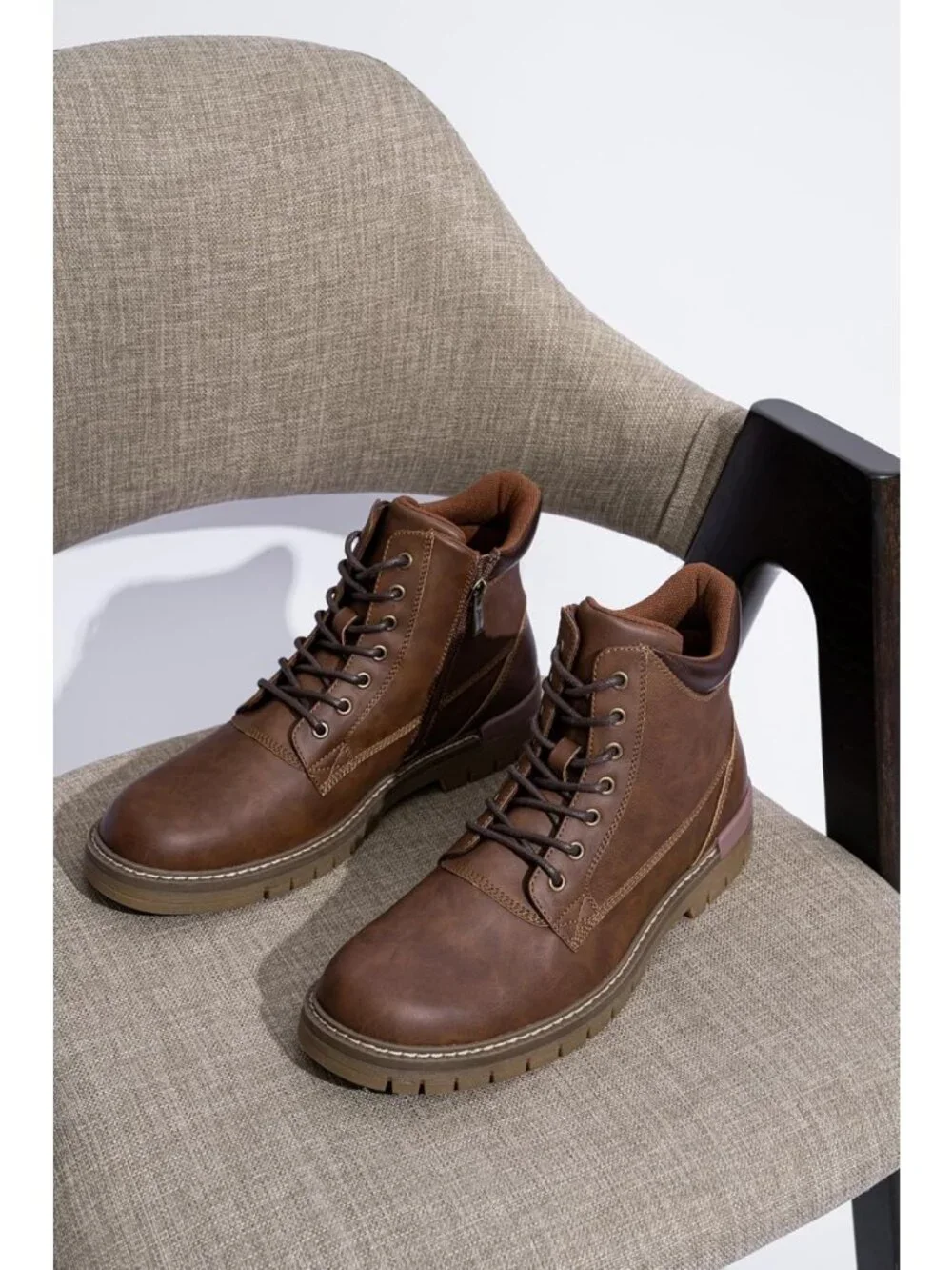 Stylish Men's Chukka Boots with Lace-Up & Side Zipper, Ankle Support Footwear